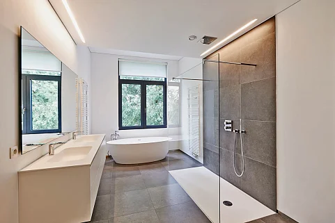 Proyecto encimera de Solid surface para lavabo de baño